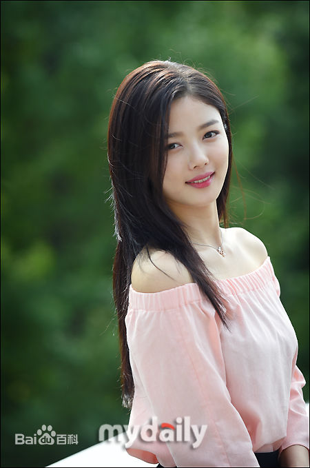 金裕贞(Kim You Jung、キムユジョン)采访图集素颜照相册