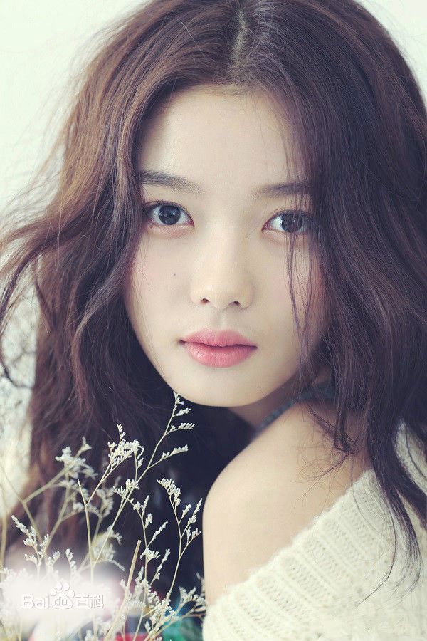 最新金裕贞(Kim You Jung、キムユジョン)性感图片