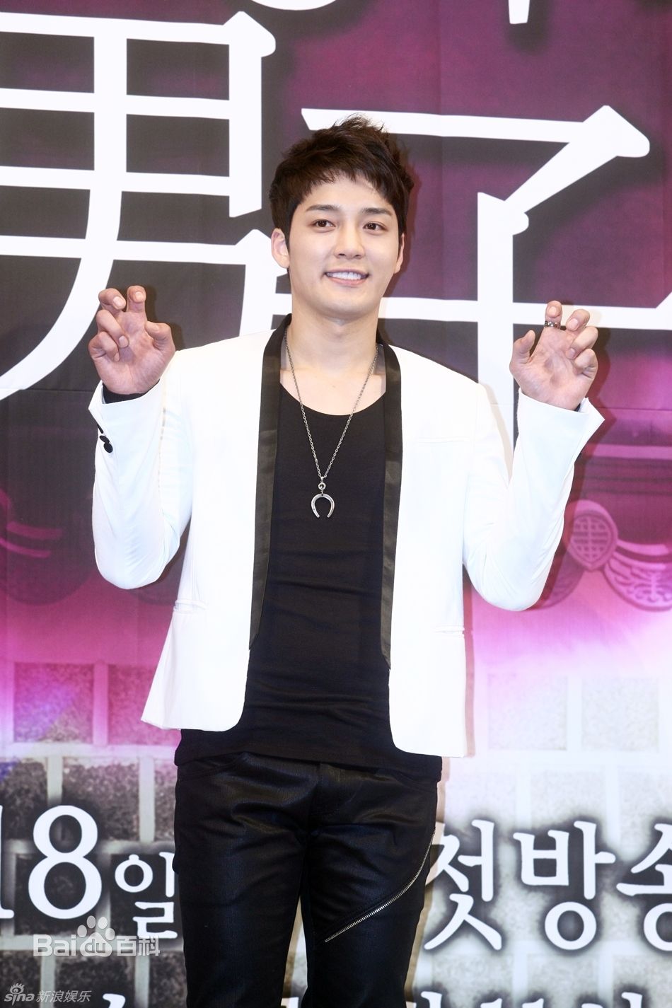 金镇佑()精彩图册