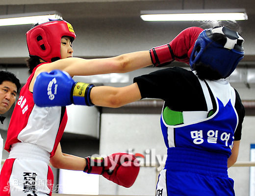 最全李诗英(Lee Si Young)精彩图册