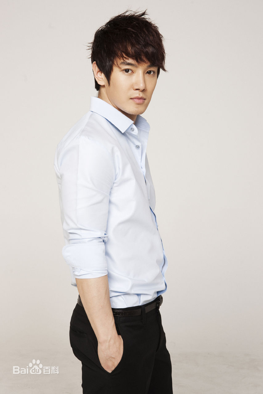 黄伦硕()(Hwang Yoon Suk)黄伦硕壁纸壁纸