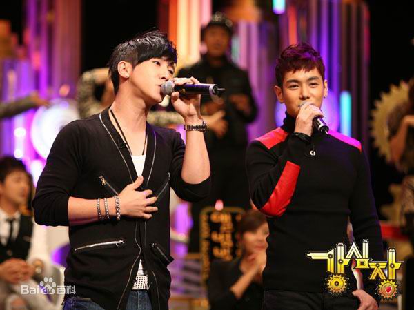 黄伦硕()(Hwang Yoon Suk)黄伦硕演出照壁纸壁纸