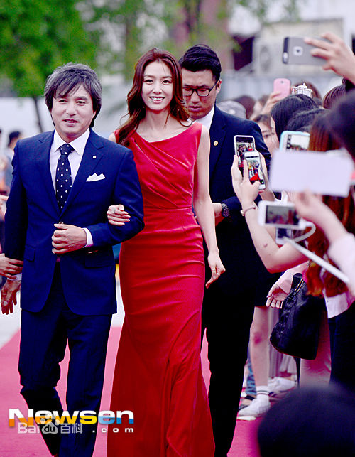 徐智慧(，Seo Ji-Hye)前后照片