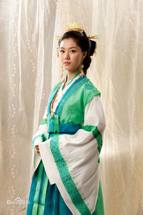 徐智慧(，Seo Ji-Hye)2010 金首露前后照片