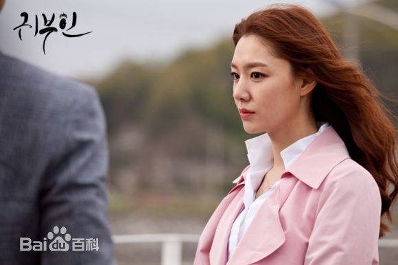 徐智慧(，Seo Ji-Hye)2014  贵夫人性感图片图集