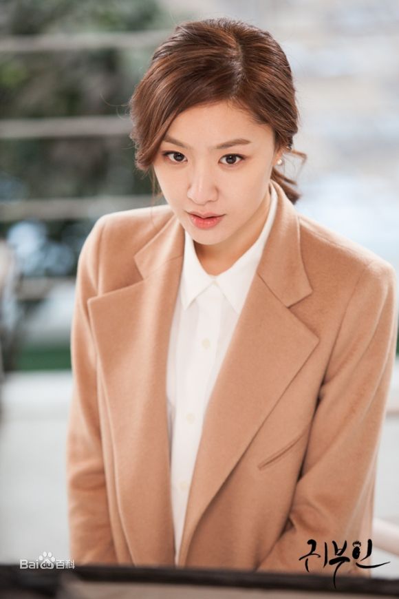 徐智慧(，Seo Ji-Hye)2014  贵夫人性感图片图集