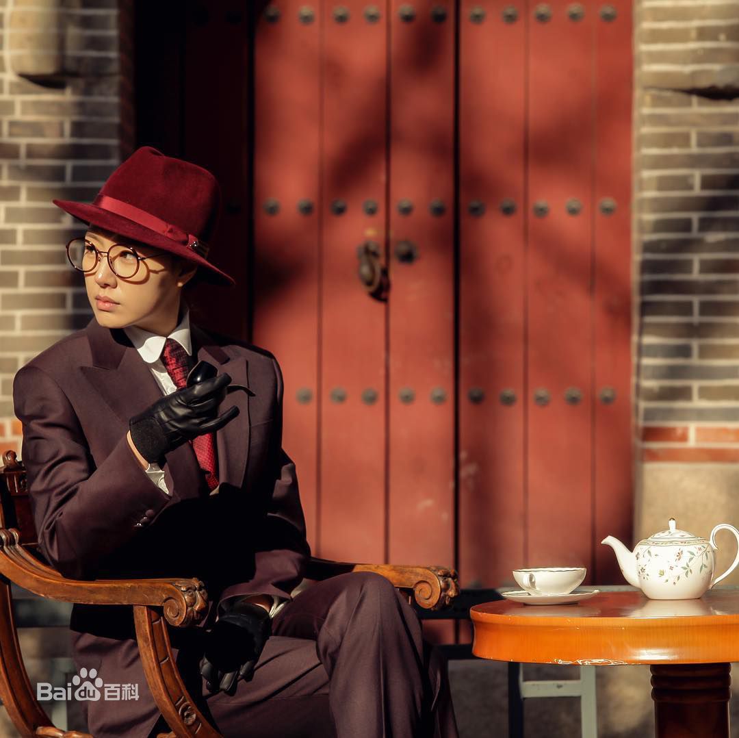 徐智慧(，Seo Ji-Hye)2017 黑骑士图片图册