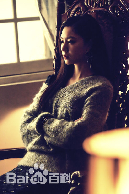 徐智慧(，Seo Ji-Hye)2017 黑骑士图片图册