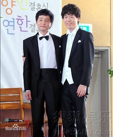 金赵光秀(Kwang-su Kim)结婚照前后照片