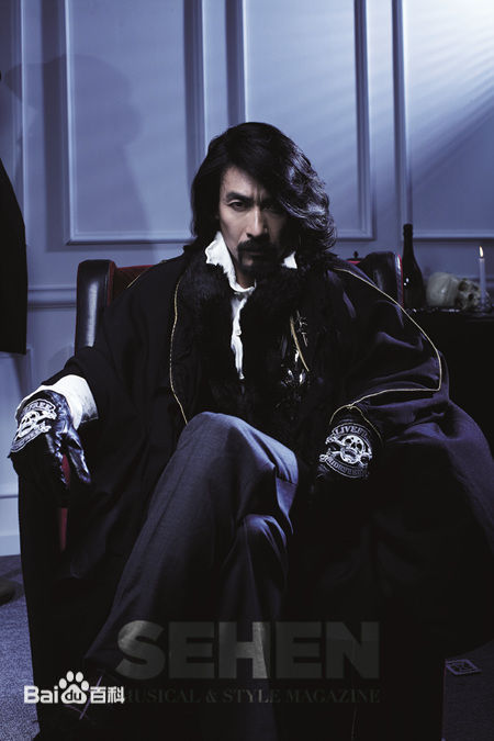 申成宇(Shin Sung Woo/)音乐剧性感图片图集