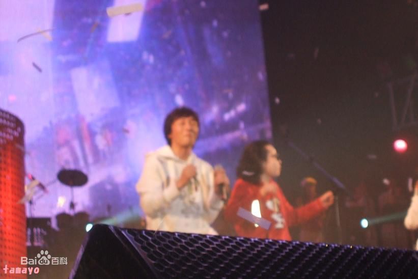 卓在勋()演出照素颜照壁纸