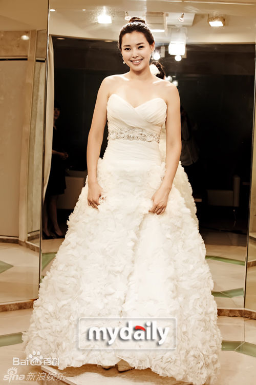 最优质李哈妮(/Lee Hani)精彩图册