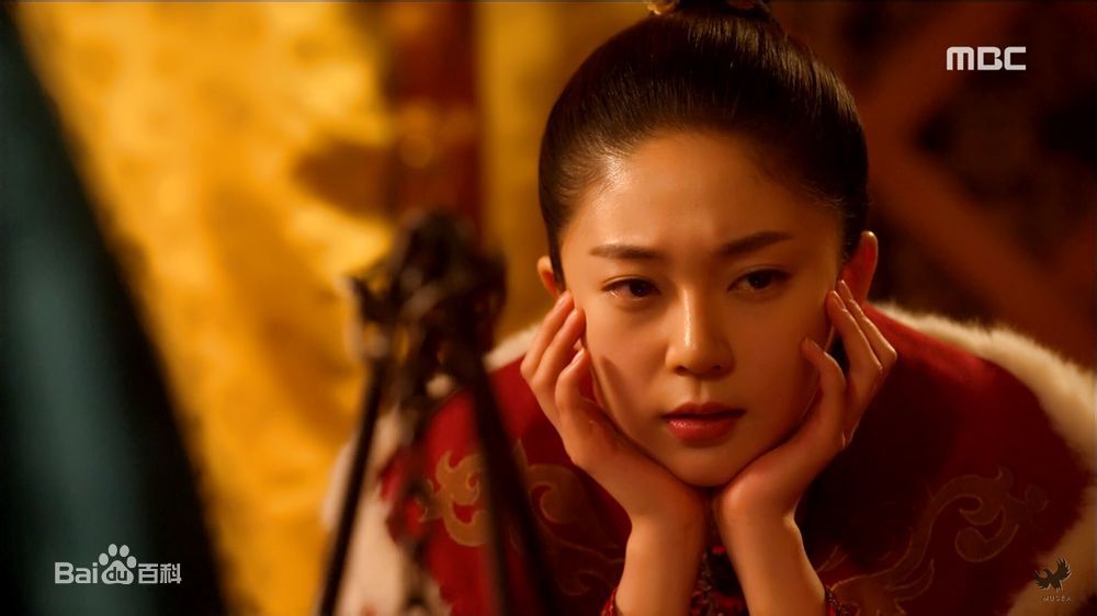 百眞熙(Baek Jin Hee/)白珍熙-奇皇后素颜照壁纸