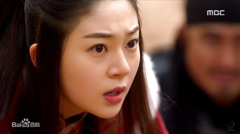 百眞熙(Baek Jin Hee/)白珍熙-奇皇后素颜照壁纸