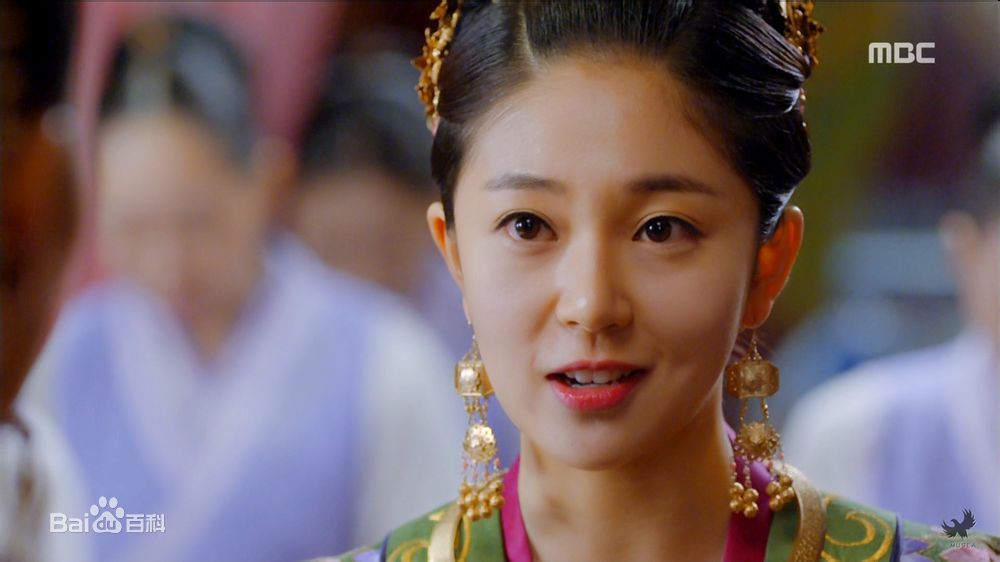 百眞熙(Baek Jin Hee/)白珍熙-奇皇后素颜照壁纸