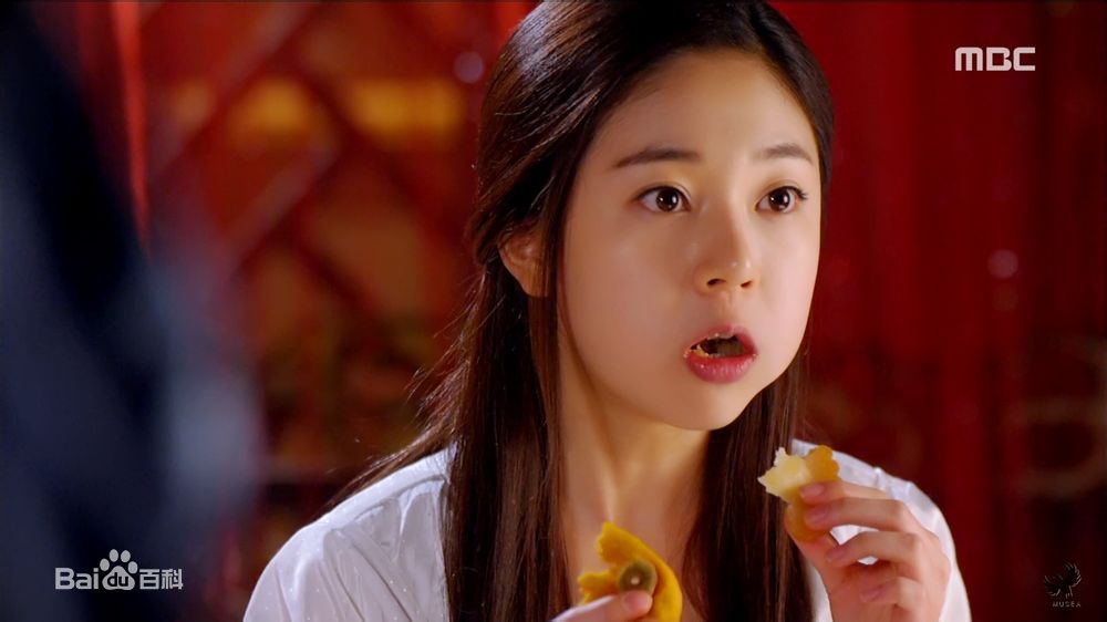 百眞熙(Baek Jin Hee/)白珍熙-奇皇后素颜照壁纸