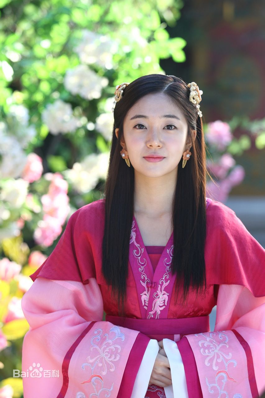 百眞熙(Baek Jin Hee/)白珍熙-奇皇后素颜照壁纸