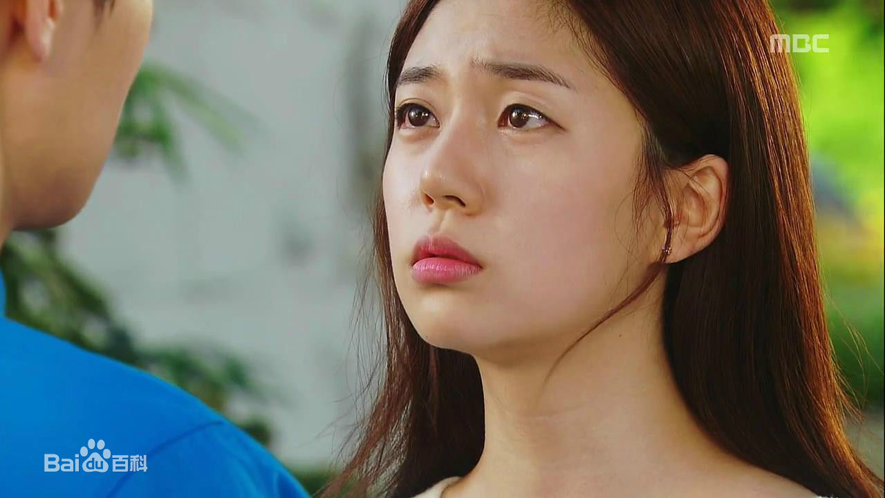 百眞熙(Baek Jin Hee/)白珍熙-金子轻松出来吧前后照片