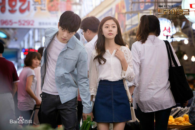 百眞熙(Baek Jin Hee/)白珍熙-Triangle素颜照相册