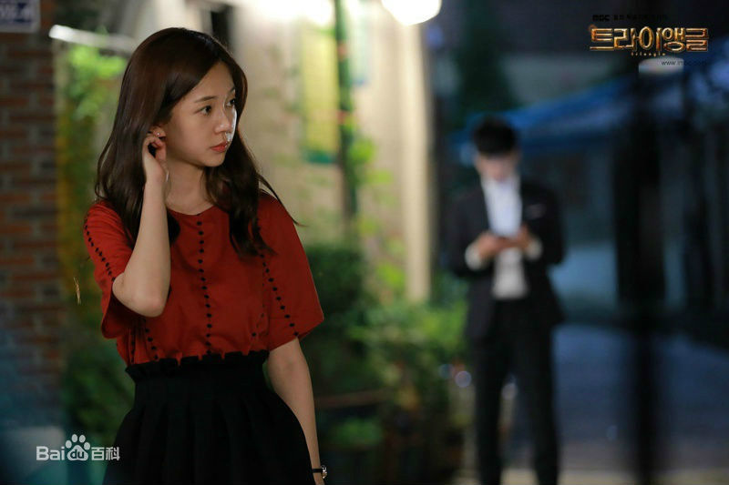 百眞熙(Baek Jin Hee/)白珍熙-Triangle素颜照相册