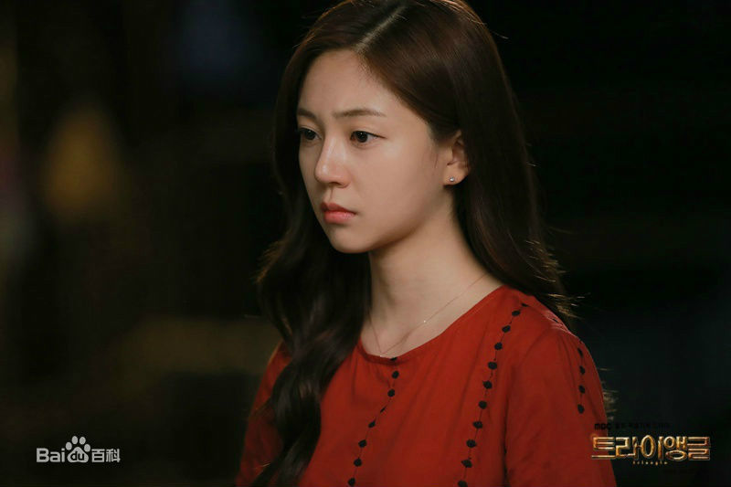 百眞熙(Baek Jin Hee/)白珍熙-Triangle素颜照相册