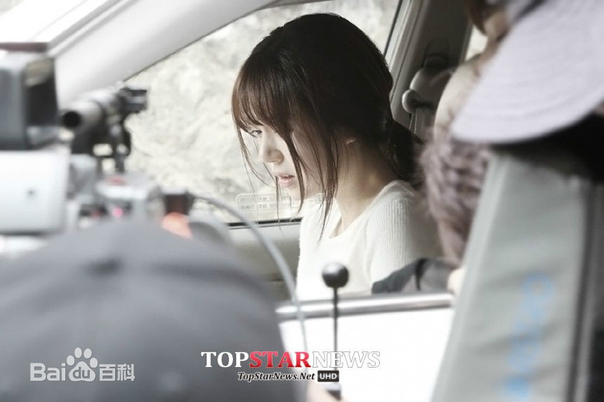 百眞熙(Baek Jin Hee/)白珍熙-傲慢与偏见图片图集