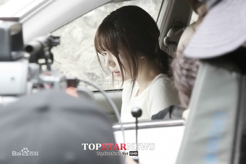 百眞熙(Baek Jin Hee/)白珍熙-傲慢与偏见图片图集