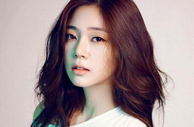 百眞熙(Baek Jin Hee/)生活照