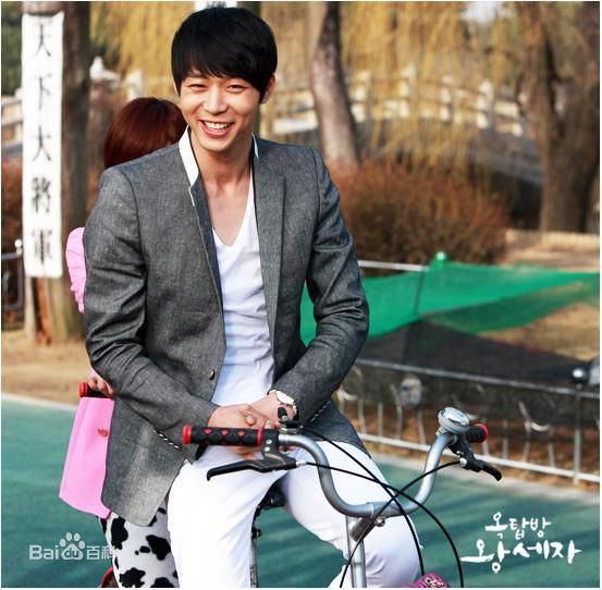 朴有天(，パク·ユチョン，park yoo-chun)屋塔房王世子素颜照相册