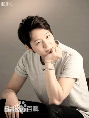 朴有天(，パク·ユチョン，park yoo-chun)最新杂志媒体广告壁纸