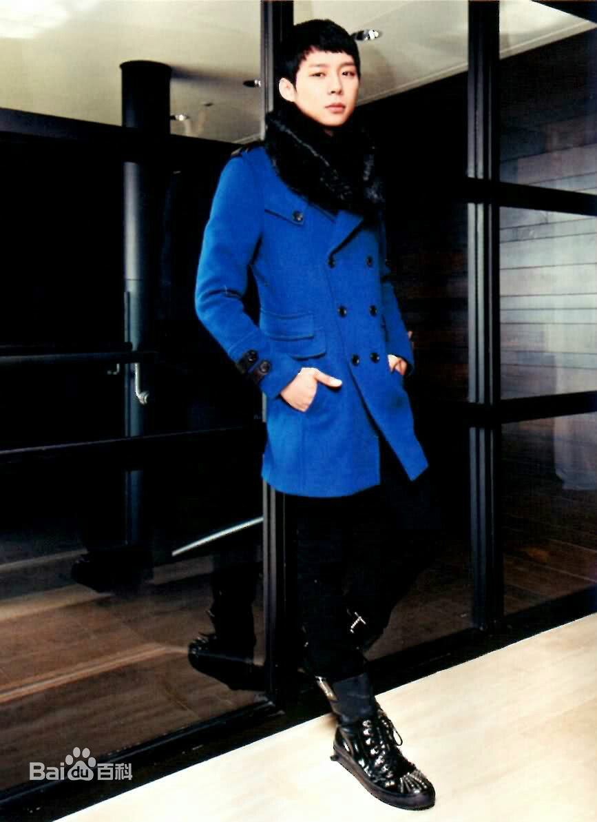 朴有天(，パク·ユチョン，park yoo-chun)最新杂志媒体广告壁纸