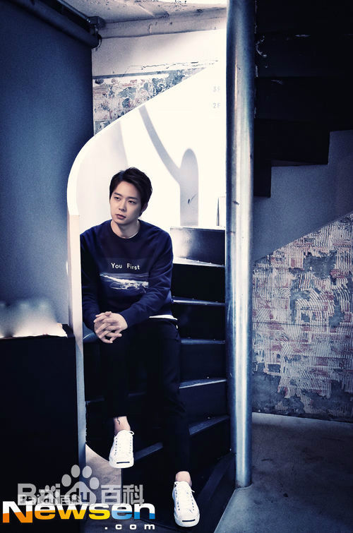 朴有天(，パク·ユチョン，park yoo-chun)最新杂志媒体广告壁纸