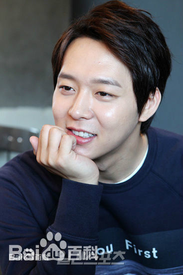 朴有天(，パク·ユチョン，park yoo-chun)最新杂志媒体广告壁纸