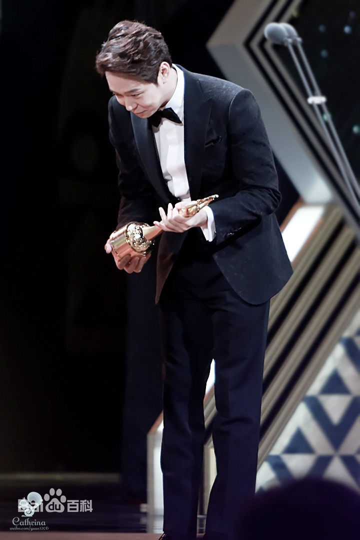 朴有天(，パク·ユチョン，park yoo-chun)韩国青龙电影奖图册