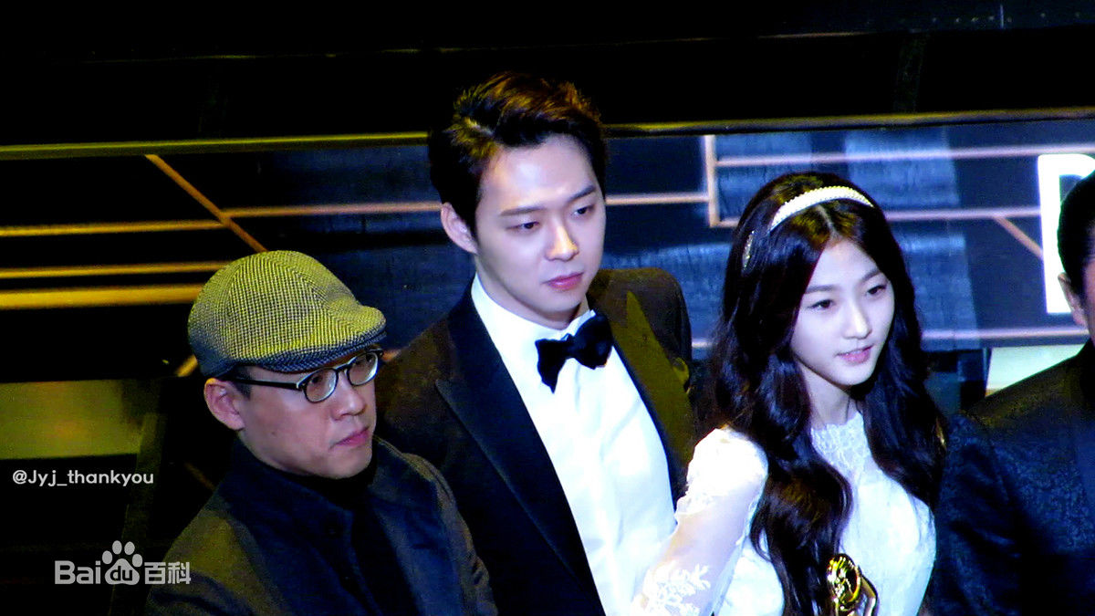 朴有天(，パク·ユチョン，park yoo-chun)韩国青龙电影奖图册