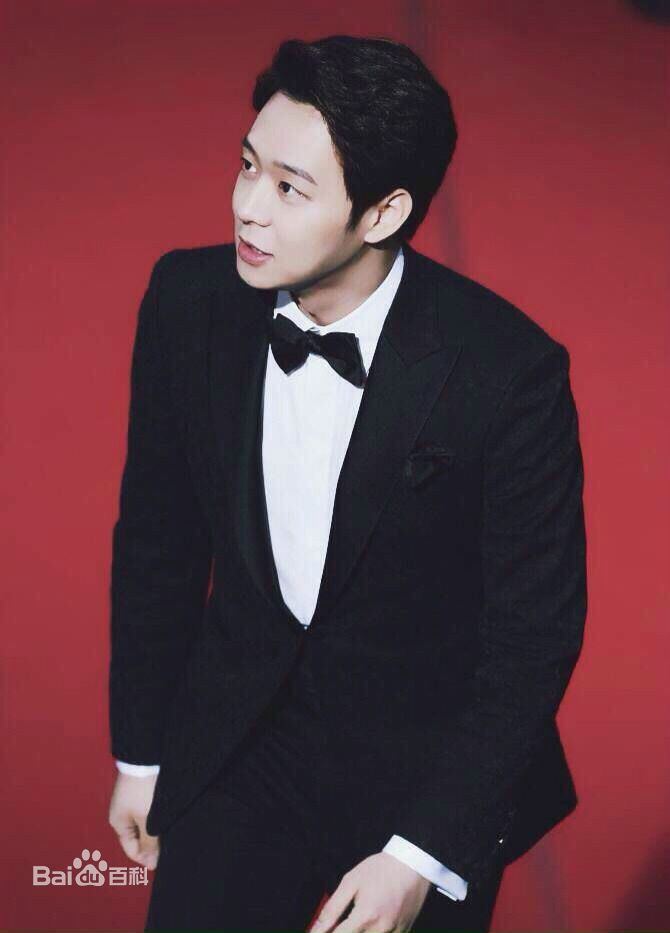 朴有天(，パク·ユチョン，park yoo-chun)韩国青龙电影奖图册