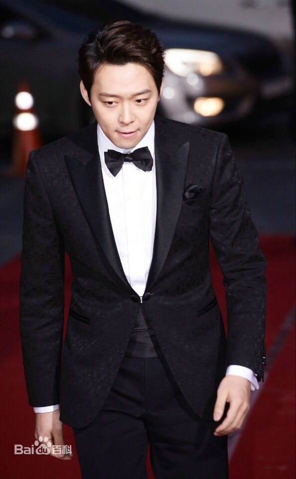 朴有天(，パク·ユチョン，park yoo-chun)韩国青龙电影奖图册