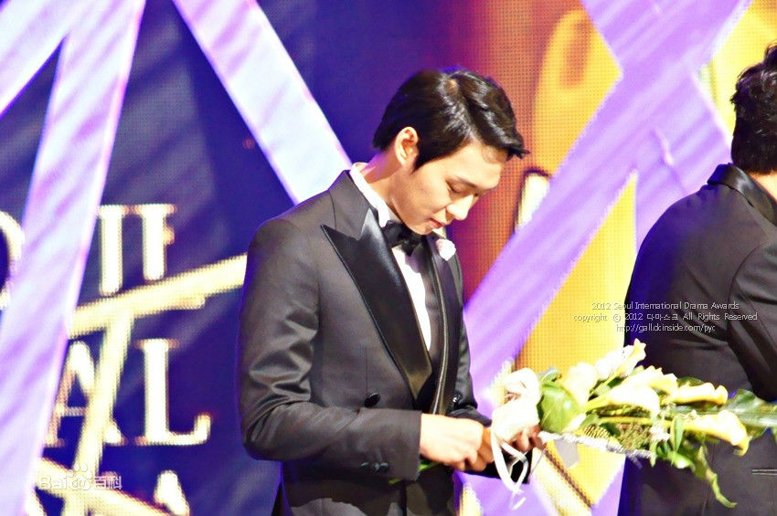 朴有天(，パク·ユチョン，park yoo-chun)首尔国际电视节生活照