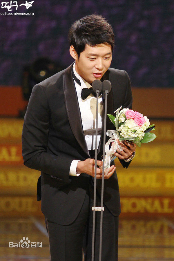 朴有天(，パク·ユチョン，park yoo-chun)首尔国际电视节生活照