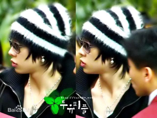 朴有天(，パク·ユチョン，park yoo-chun)机场时尚图册