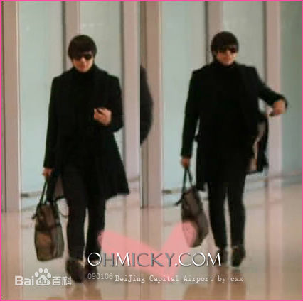 朴有天(，パク·ユチョン，park yoo-chun)机场时尚图册