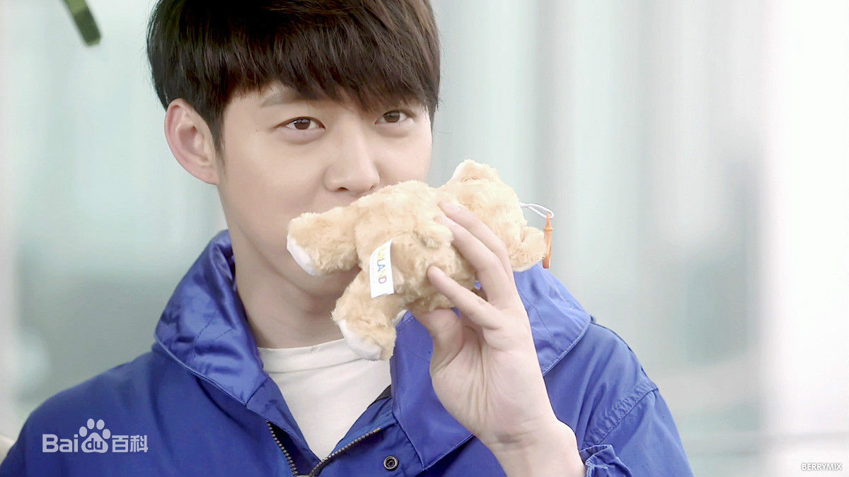 朴有天(，パク·ユチョン，park yoo-chun)看见味道的少女图册