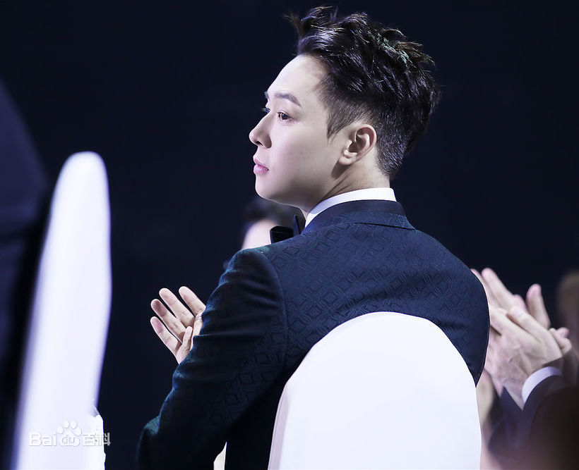 朴有天(，パク·ユチョン，park yoo-chun)第51届百想艺术大赏壁纸壁纸