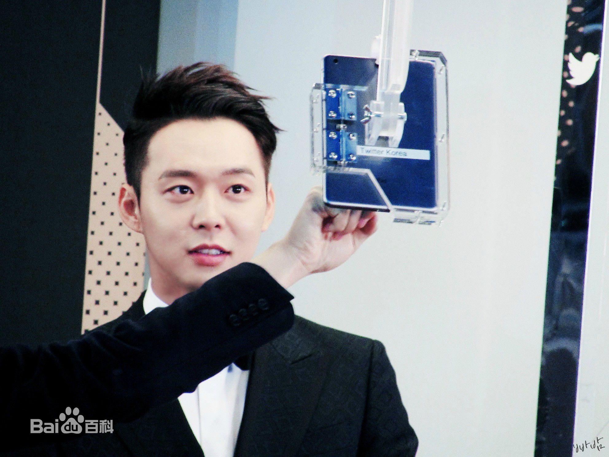 朴有天(，パク·ユチョン，park yoo-chun)第51届百想艺术大赏壁纸壁纸