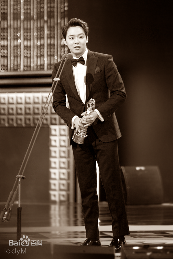朴有天(，パク·ユチョン，park yoo-chun)第35届韩国青龙电影奖图片图集