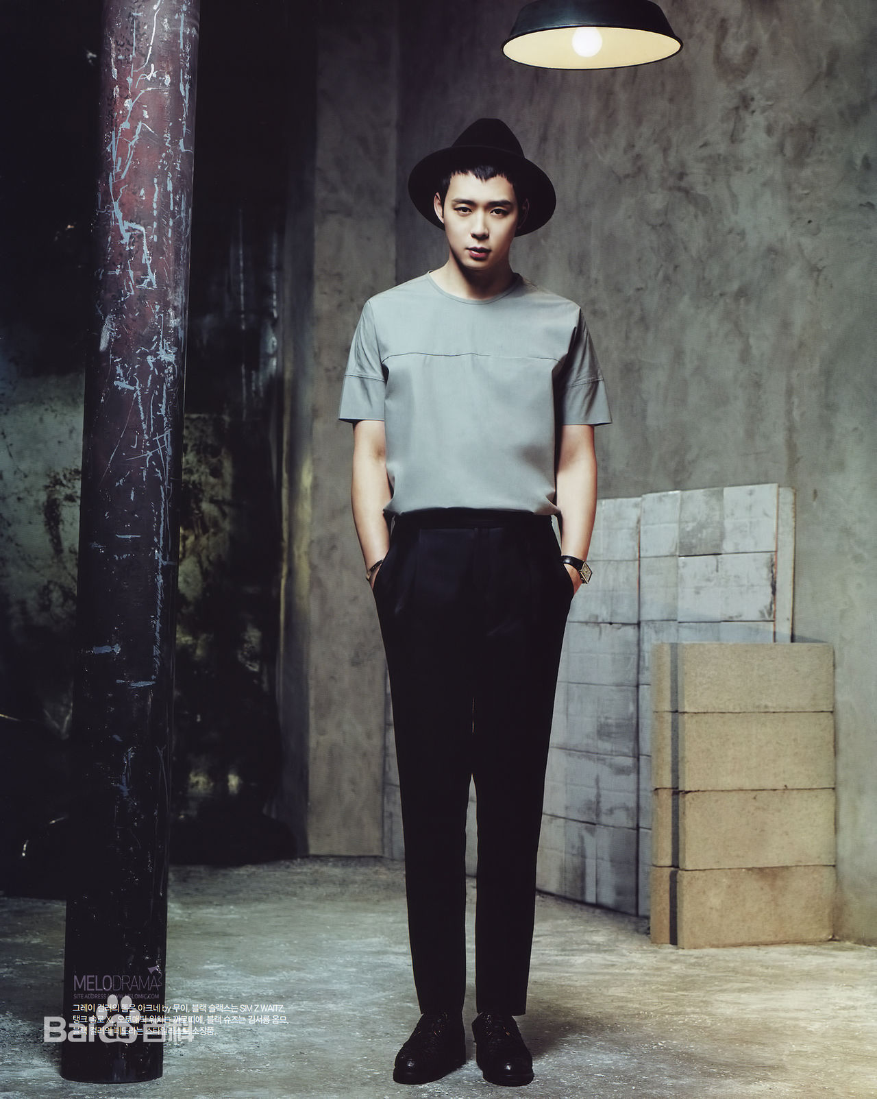 精选朴有天(，パク·ユチョン，park yoo-chun)在《Singles》中的图册