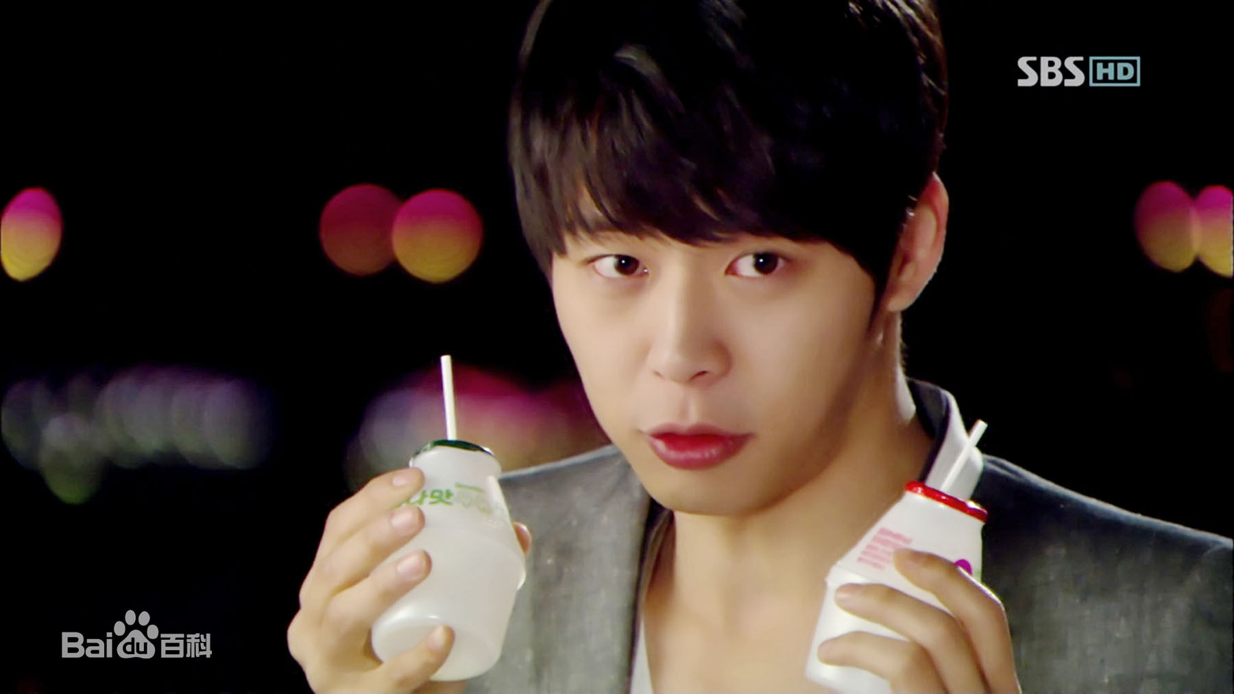 最全朴有天(，パク·ユチョン，park yoo-chun)在《屋塔房王柿子》饰李恪中的相册