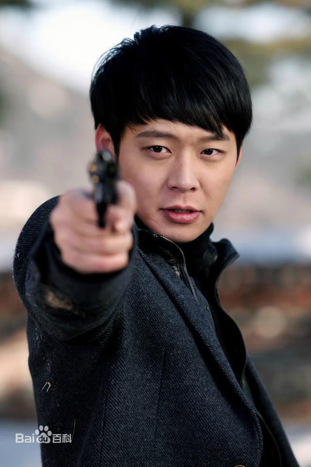 朴有天(，パク·ユチョン，park yoo-chun)在《想你》饰韩正宇中的