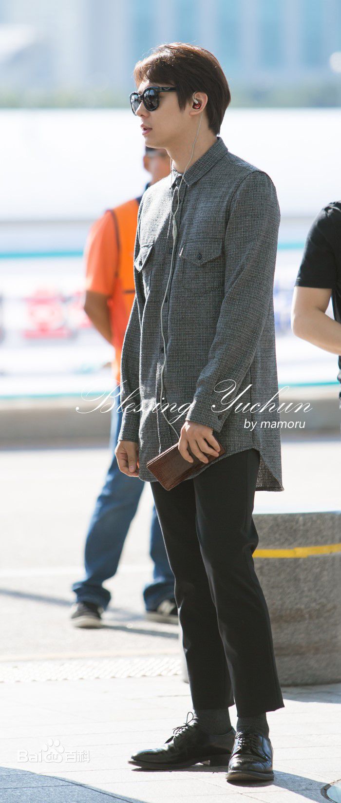 朴有天(，パク·ユチョン，park yoo-chun)机场时尚素颜照相册