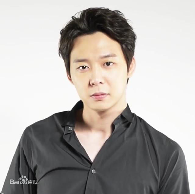 精选朴有天(，パク·ユチョン，park yoo-chun)在《CINE21》中的图册